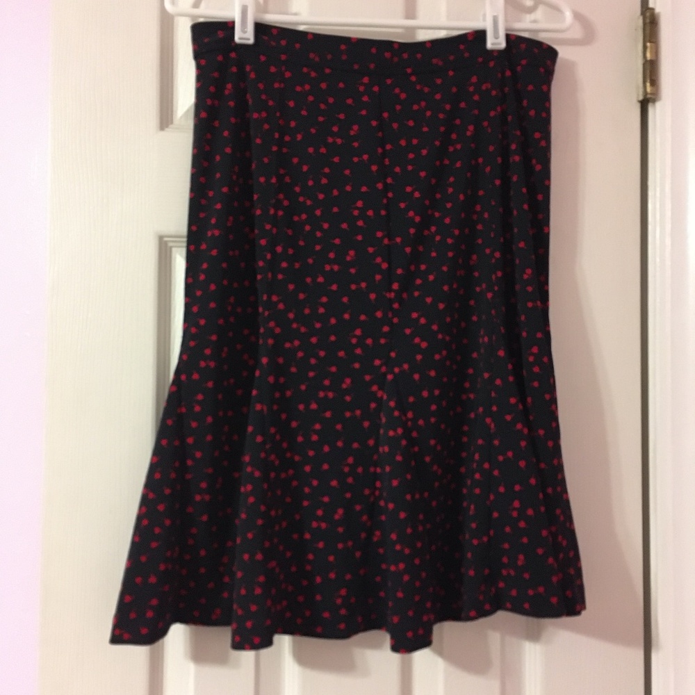 Dark Navy Midi Skater Skirt w/ Red Heart Print